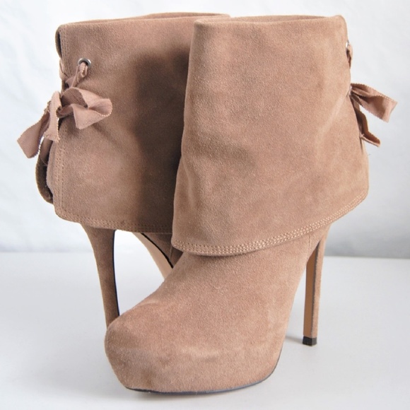 steve madden beige boots